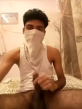 Snapshot of xxxgayroy12 chatting on 02.08.25 xxxgayroy12 online show from 02.08.25