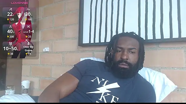Snapshot of johngabbanaa chatting on 02.05.25 johngabbanaa online show from 02.05.25