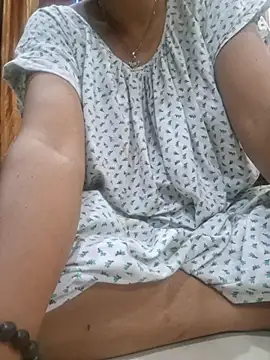 Melody Shyla online show from 09.27.25