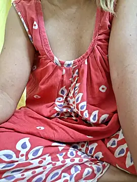 Melody Shyla online show from 10.29.25