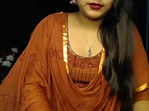 Wish Queen online show from 01.24.25