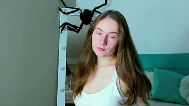 L1ittle kitty  online show from 11.08.25