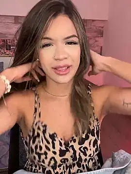 Snapshot of Alisha-Bond chatting on 01.19.25 Alisha-Bond online show from 01.19.25