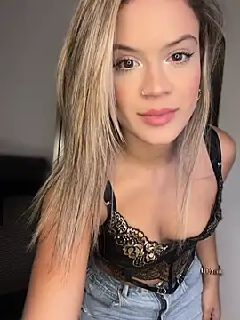 Alisha-Bond online show from 07.23.26