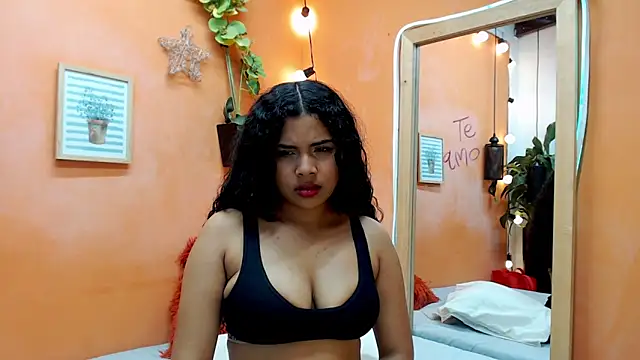 ashly collin9 online show from 12.20.24