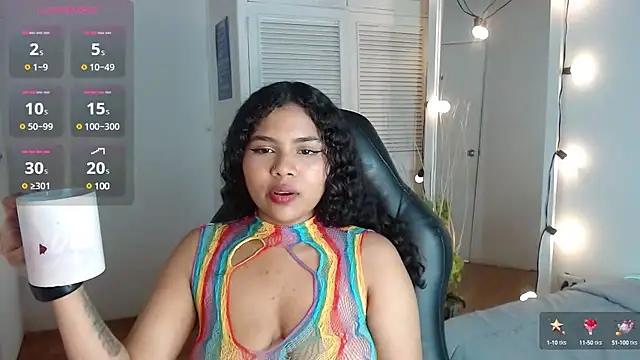 ashly collin9 online show from 02.13.25