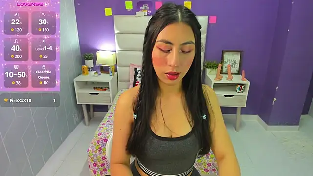 Snapshot of Sophia_abad7 chatting on 03.14.25 Sophia abad7 online show from 03.14.25