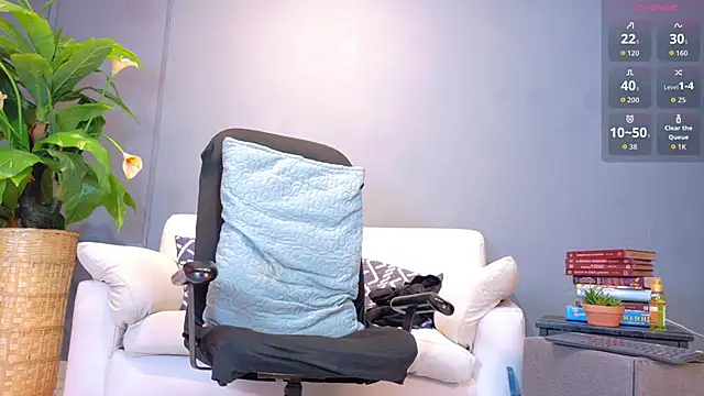 Snapshot of Iker_bigdick chatting on 06.20.26 Iker bigdick online show from 06.20.26