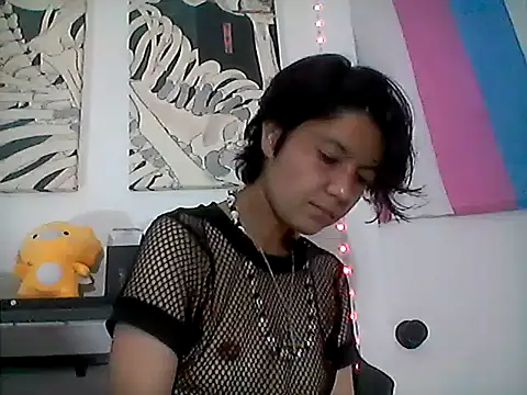 yourtransmanfantasy online show from 02.28.25