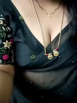 Snapshot of your-sameera chatting on 01.18.25 your-sameera online show from 01.18.25