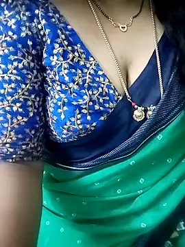 Snapshot of your-sameera chatting on 01.19.25 your-sameera online show from 01.19.25