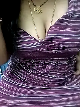 Snapshot of your-sameera chatting on 03.05.25 your-sameera online show from 03.05.25