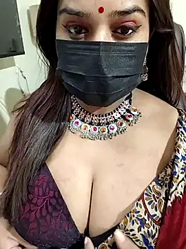 Snapshot of AzadPanchi2024 chatting on 10.16.25 AzadPanchi2024 online show from 10.16.25