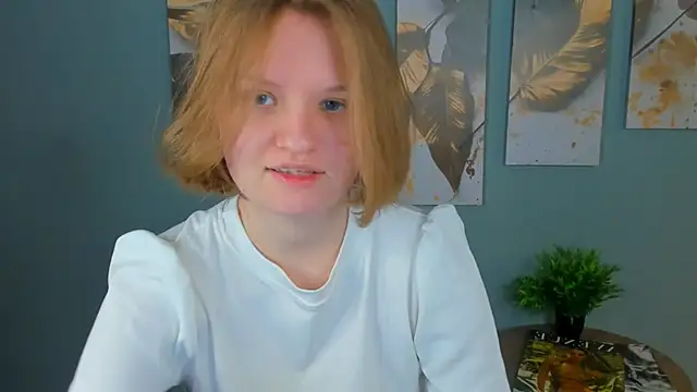 Snapshot of LilianSwall chatting on 01.11.26 LilianSwall online show from 01.11.26