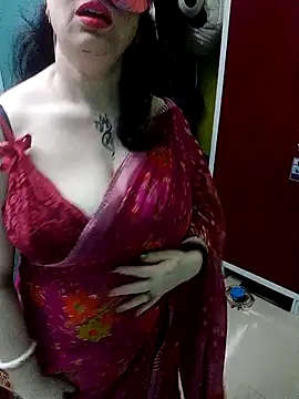 Snapshot of Raja_Ranii chatting on 12.10.24 Raja Ranii online show from 12.10.24