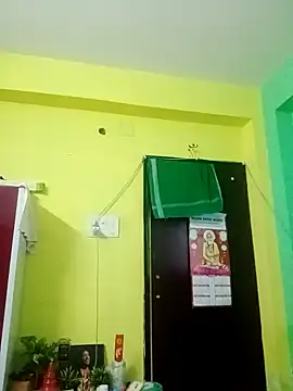 Snapshot of Raja_Ranii chatting on 02.06.25 Raja Ranii online show from 02.06.25