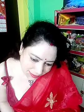 Snapshot of Raja_Ranii chatting on 02.14.25 Raja Ranii online show from 02.14.25