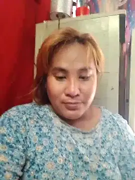 Snapshot of UrAmazingCassy chatting on 10.02.25 UrAmazingCassy online show from 10.02.25