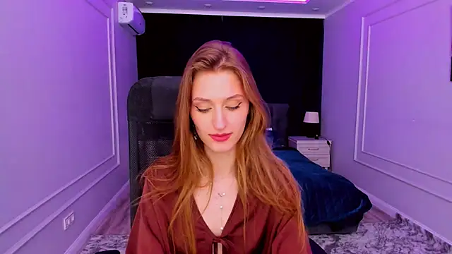 Snapshot of NaturalBeaty chatting on 03.20.25 NaturalBeaty online show from 03.20.25