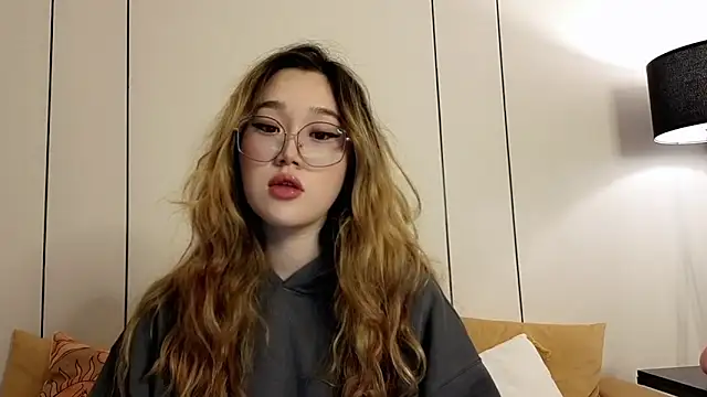 Jennatyan online show from 03.04.26