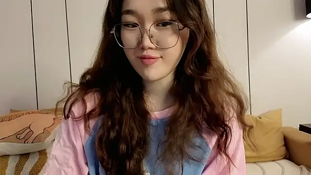Snapshot of Jennatyan chatting on 06.03.26 Jennatyan online show from 06.03.26