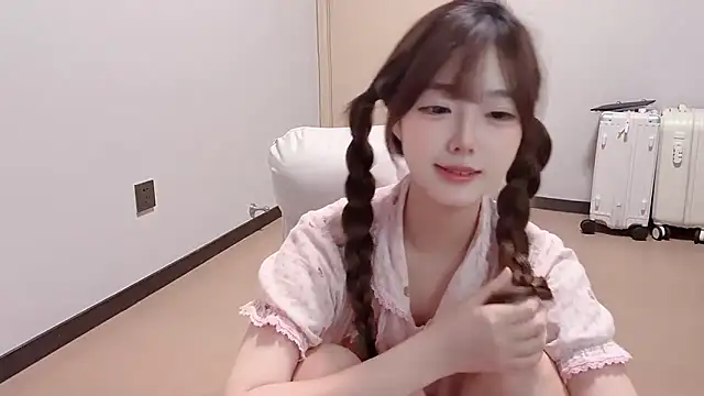 Fairy-06 online show from 10.22.25