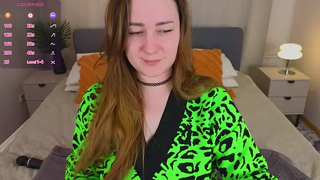 Emma B1uem online show from 12.13.24
