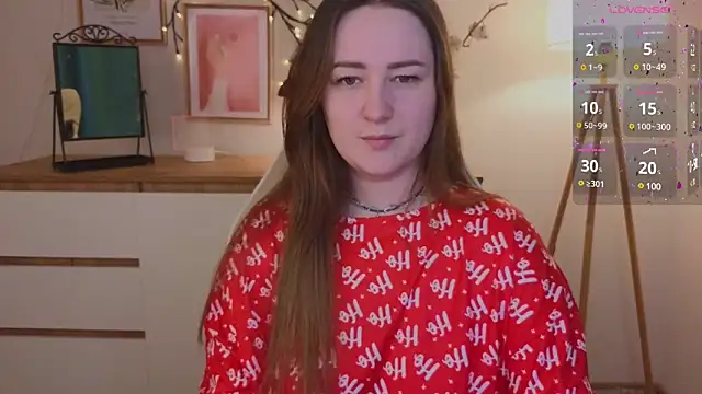 Emma B1uem online show from 12.17.24