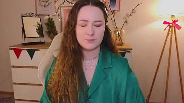 Emma B1uem online show from 01.02.25