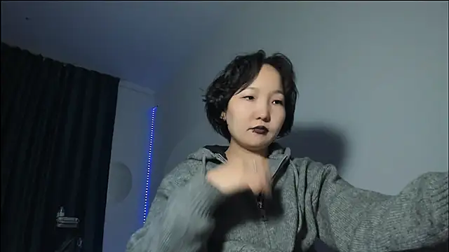 himeros goddess online show from 12.07.24