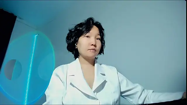 himeros goddess online show from 12.15.24