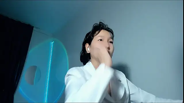 himeros goddess online show from 12.16.24