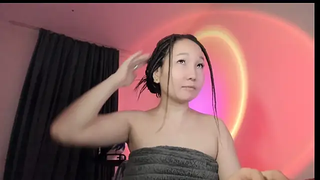 himeros goddess online show from 01.26.25