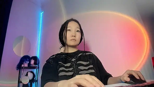 himeros goddess online show from 02.22.25