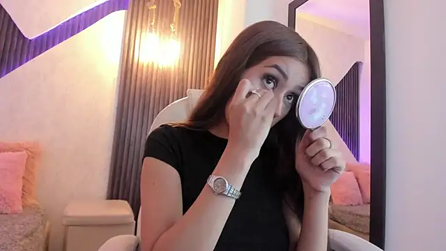 laurin clauz  online show from 12.09.24