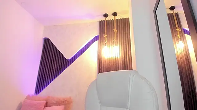 laurin clauz  online show from 12.12.24