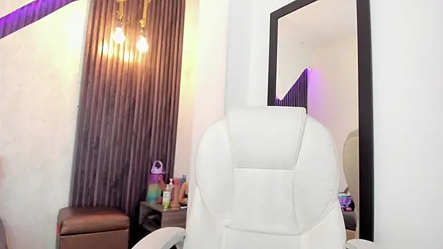 laurin clauz  online show from 10.06.25