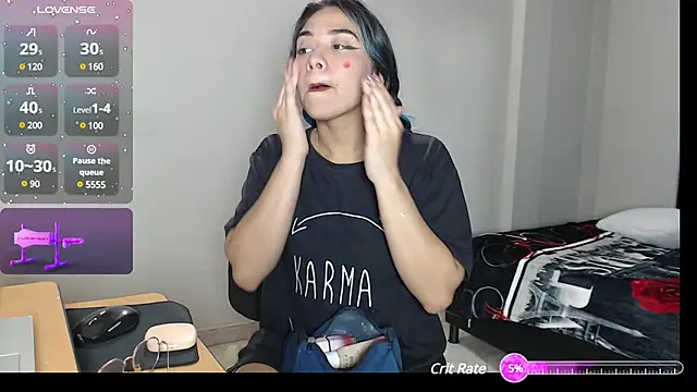 Lune Claire online show from 02.10.25