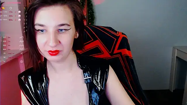 Snapshot of Goddess_Sophie chatting on 12.21.24 Goddess Sophie online show from 12.21.24