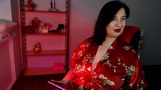 Goddess Sophie online show from 11.16.25