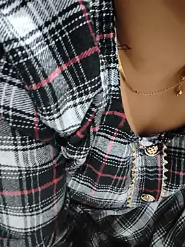 kaveerpooja947 online show from 01.11.26