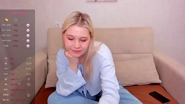 Colleen Blake online show from 01.05.25