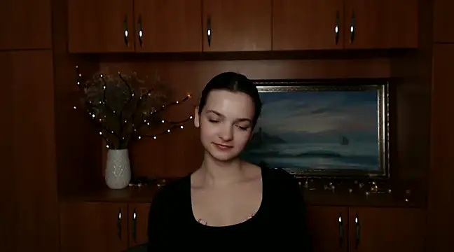  SusieSu  online show from 12.17.24