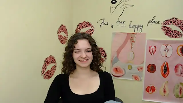  SusieSu  online show from 12.19.24