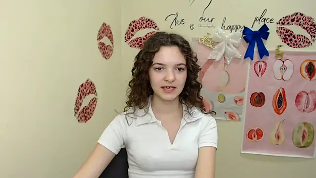  SusieSu  online show from 12.23.24