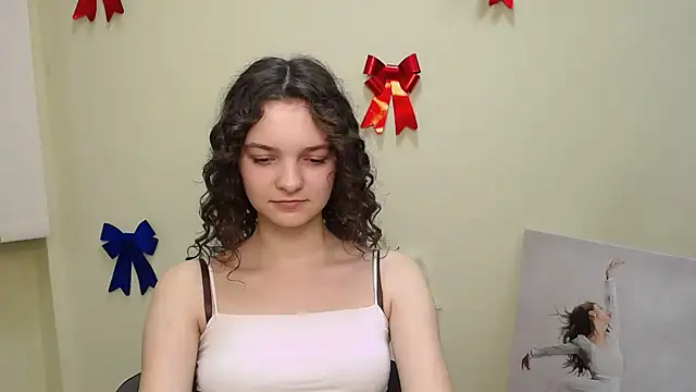  SusieSu  online show from 02.02.25