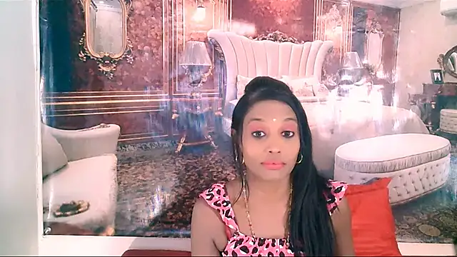 Snapshot of IndianLoveBug chatting on 09.30.25 IndianLoveBug online show from 09.30.25