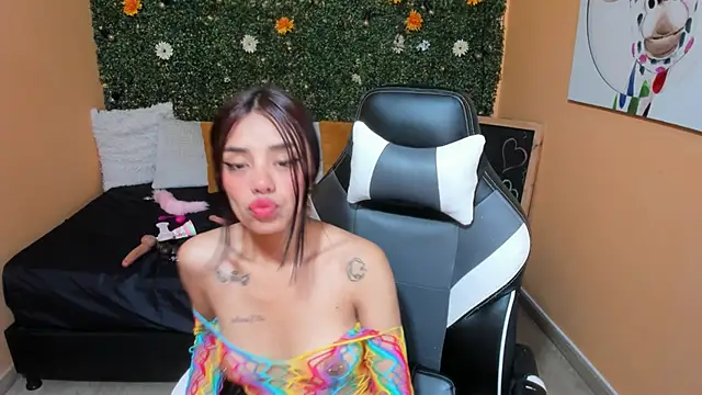 Tiffany sander online show from 12.29.24