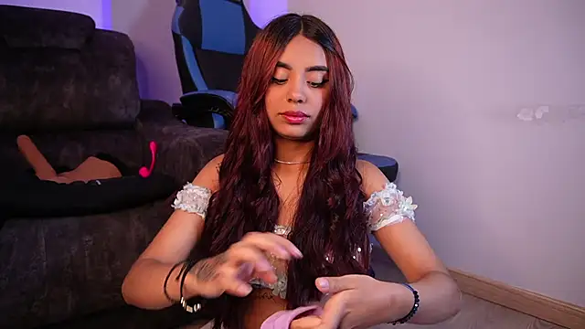 Tiffany sander online show from 10.02.25