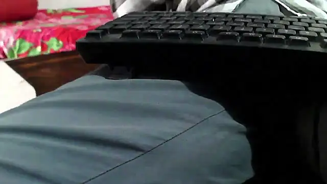 GO LALA online show from 03.10.25